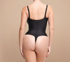 NovaShape Smooth Contour Bodysuit String in zwart, achteraanzicht met strakke pasvorm en gladde shaping-afwerking.