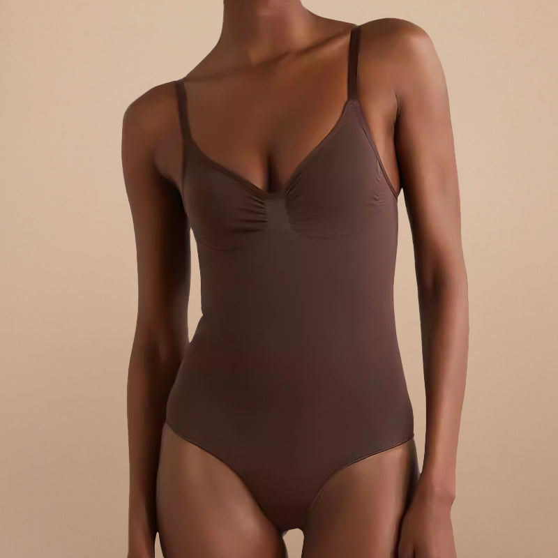 Vooraanzicht corrigerende sculpting bodysuit string bruin – shapewear buik en taille